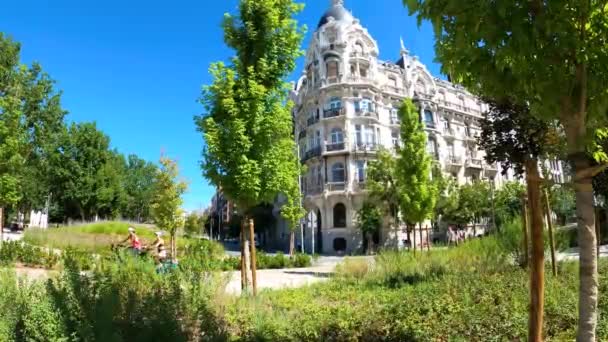 Мадрид Испания Июля 2023 Года Дом Галлардо Возле Площади Испании — стоковое видео
