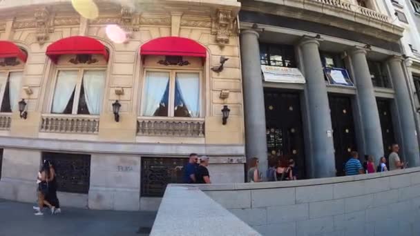 Madrid Spanya Temmuz 2023 Puerta Del Sol Yürüme Güneşin Kapısı — Stok video