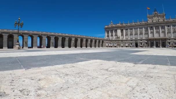 Madrid Espanha Julho 2023 Visitando Palácio Real Madri Dia Ensolarado — Vídeo de Stock