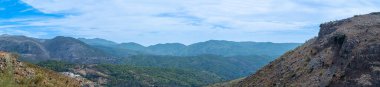 Sierra de las Nieves Ulusal Parkı panoramik manzarası, Endülüs, Güney İspanya