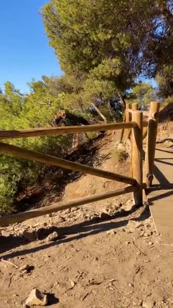 Malaga Spanya Eylül 2023 Castillo Gibralfaro Yolu Bulutlu Bir Yaz — Stok video