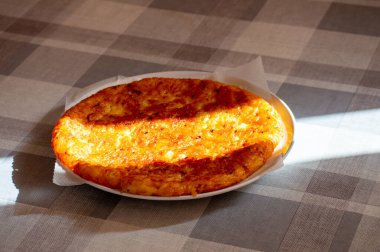 Ukrayna ulusal yemeği - Patatesli gözleme