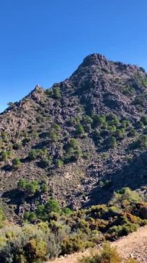 Malaga, Endülüs, İspanya 'daki Tejeda, Almijara ve Alhama Doğal Parkı' nın Lucero zirvesine yürüyüş