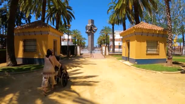 Huelva España Junio 2023 Estatua Nudo Marinero Nudo Marinero Huelva — Vídeo de stock