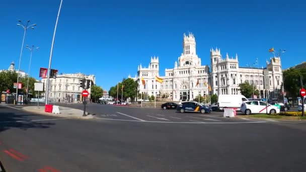 Madrid Ισπανια Ιουλίου 2023 Plaza Cibeles Μια Πλατεία Ένα Νεοκλασικό — Αρχείο Βίντεο