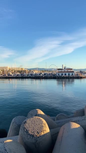 Benalmadena Espanha Janeiro 2024 Yachts Marina Manhã Verão Benalmadena Málaga — Vídeo de Stock