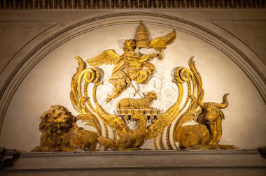 VALENCIA, İspanya - 2 Şubat 2024: Valencia Katedrali Valencia de la Virgen Town Square, İspanya 2 Şubat 2024