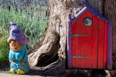 Paradota, İspanya - 20 Ocak 2024: Parauta, İspanya 'daki Büyülü Parauta Ormanı