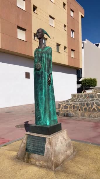 Rincon Victoria España Febrero 2024 Estatua Noctiluca Diosa Fenicia Malaco — Vídeos de Stock