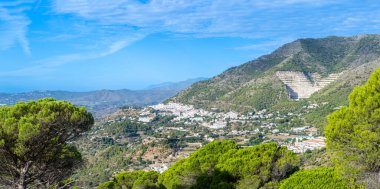 Mijas köyünün panoramik manzarası, Endülüs, Malaga, İspanya
