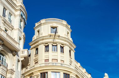 VALENCIA, İspanya - 2 Şubat 2024: İspanya Mimarisi 2 Şubat 2024 tarihinde İspanya 'nın Valencia kentindeki kamu ticari ve tarihi caddelerde