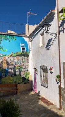 PARAUTA, İspanya - 20 Ocak 2024: Parauta, İspanya 'da sokaklar ve detaylar 20 Ocak 2024