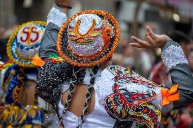 FUENGIROLA, İspanya - 1 Mayıs 2024: Fuengirola, İspanya 'daki Uluslararası Fuar Fuarı' nın açılış töreni