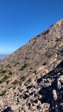 Malaga, Endülüs, İspanya 'daki Tejeda, Almijara ve Alhama Doğal Parkı' nın Lucero zirvesine yürüyüş