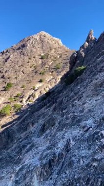 Malaga, Endülüs, İspanya 'daki Tejeda, Almijara ve Alhama Doğal Parkı' nın Lucero zirvesine yürüyüş