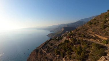 İspanya, Almunecar 'da güneş doğuyor. 