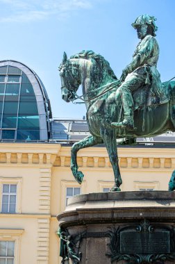 VIENNA, AUSTRIA - 18 Temmuz 2024: Viyana, Avusturya Arşidük Albrecht Heykeli 18 Temmuz 2024