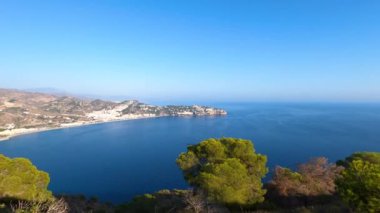 Akdeniz üzerinde gün doğumu. La Herradura, Andulasia, Güney İspanya