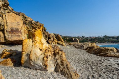 Endülüs, İspanya 'daki Cala Sardina Sahili' nin nefes kesici manzarası (Playa de Cala Sardina)