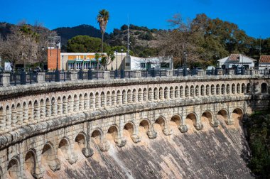 İSPAN, ARDALES - 9 Şubat 2025: Guadalhorce veya Guadalteba rezervleri, Endülüs, İspanya