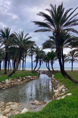 Torremolinos, İspanya 'da fırtınadan sonra deniz fırtınası