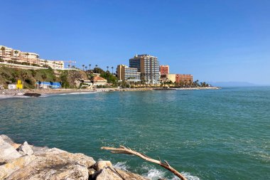 BENALMADENA, İspanya - 24 Kasım 2024: Costa del Sol, Benalmadena, İspanya 'daki tipik İspanyol seti