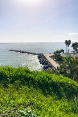 BENALMADENA, İspanya - 24 Kasım 2024: Costa del Sol, Benalmadena, İspanya 'daki tipik İspanyol seti