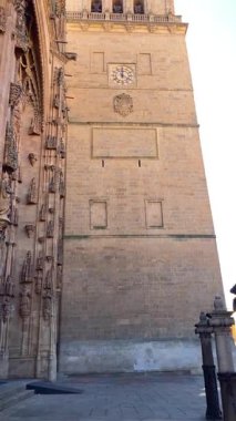 SALAMANCA, İspanya - 17 Eylül 2024: Salamanca Üniversitesi, İspanya 17 Eylül 2024