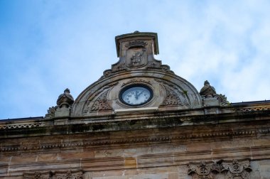 Gijn, İspanya 'nın Asturias kentinde 7 Nisan 2025 tarihinde kurulmuş canlı bir sahil kentidir..