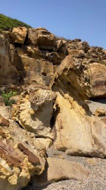 Endülüs, İspanya 'daki Cala Sardina Sahili' nin nefes kesici manzarası (Playa de Cala Sardina)