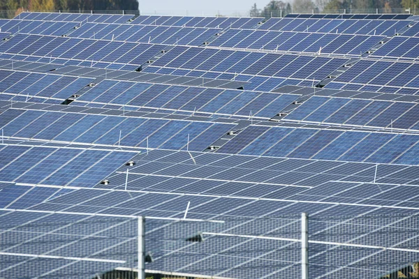 Eberstalzell Yukarı Avusturya Fotovoltaik Enerji Santrali Olan Güneş Kampüsü — Stok fotoğraf