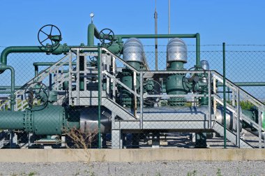 Weinviertel, Aşağı Avusturya 'daki Prottes' te petrol ve gaz üretimi