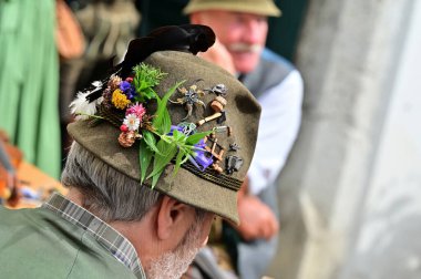 Bad Goisern 'de keman günü, her eylülde Kirchengasse' de ve Handwerkshaus 'ta kemancı ve diğer folk müzisyenlerinin buluşması.