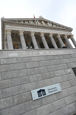 Avusturya Parlamentosu Viyana 'da Halka Caddesini Yeniledi