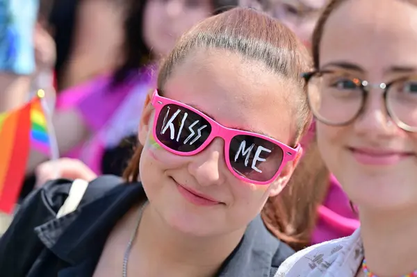 ミュンヘンのCsdパレード 毎年開催される政治的デモとカラフルなパレード 同性愛者とレズビアンに対する平等な権利を主張する ストック写真