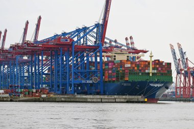 Hamburg 'un Elbe, Almanya' daki eski limanının etkisi