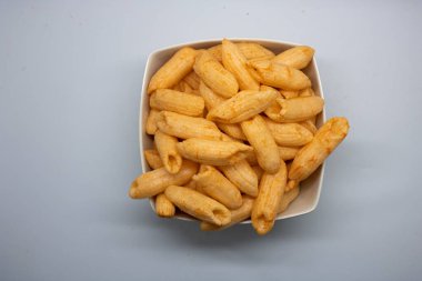 Beyaz arka plan üzerinde izole patates sopa