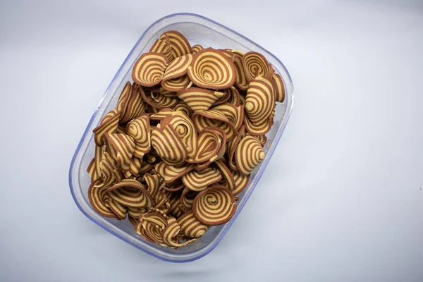 Kuping Gajah, karakteristik spiral desenli Endonezya atıştırmalığı..