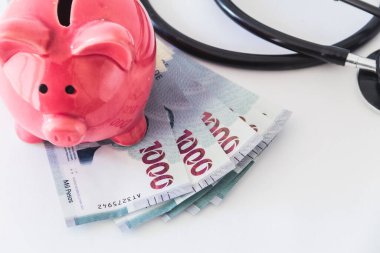 Para bankası sağlık sigortası ekonomisi Meksika pezosu