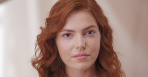 Attractive Caucasian Woman Red Hair Applying Cream Beautiful Face Skin — Stock Video