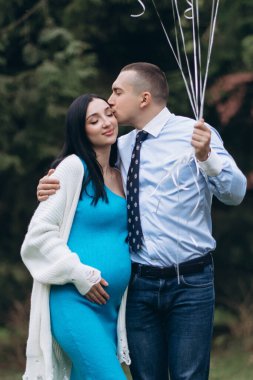 Gelecekteki ebeveynler bir erkek mi yoksa bir kız mı doğacağını bilecekler. Cinsiyet sapkınlığı gösteriyor.