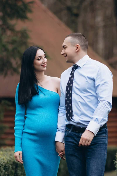 Pregnant Woman Her Husband Walking Together Park Married Couple — стоковое фото