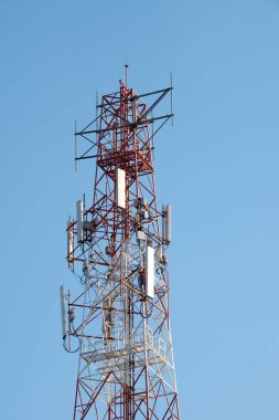 antenler ile telekomünikasyon Kulesi