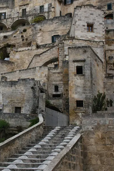 Matera 'daki Antik Taş Evler, Mağaralar Şehri, Basilicata, İtalya.