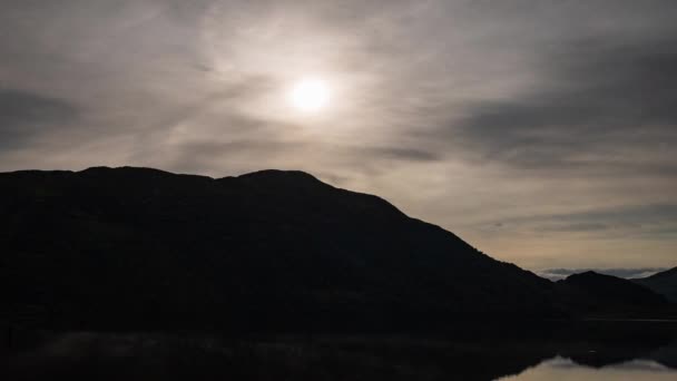 Похмура Місячна Ніч Ульсверстері Англійському Районі Озера — стокове відео
