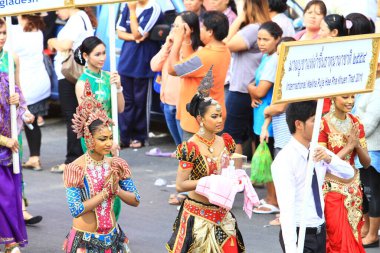 Nakhon Si Thammarat, Tayland - 18 Şubat 2011: Hae Pha Khuen Uluslararası Makha Puja Geçidi Nakhon Si Thammarat Festivali 