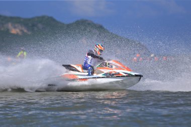 Prachuap Khiri Khan, Tayland - 6 Nisan 2025: Vana Nava Su Ormanı 'nın Fotoğrafları - Toyota Waterjet Pro Tour Tayland 2025: Prahuap Khiri Khan Bay' de. Tayland