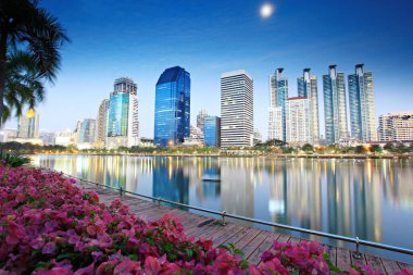 Benja Kitti Parkı Tayland 'ın Bangkok semti Khlong Toei' de bulunan bir parktır. 