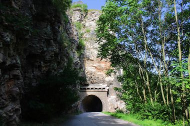 Entrance to the mountain road tunnel