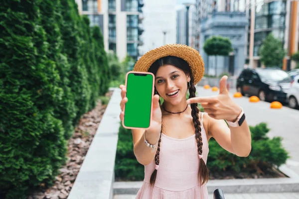 Young Woman Showing Smartphone Green Screen Replacement — Stok fotoğraf